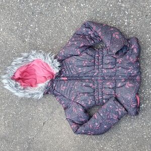 London Fog Puffer Faux Fur Lined Hood Jacket S Girls 7-8 Grey Pink Winter Coat